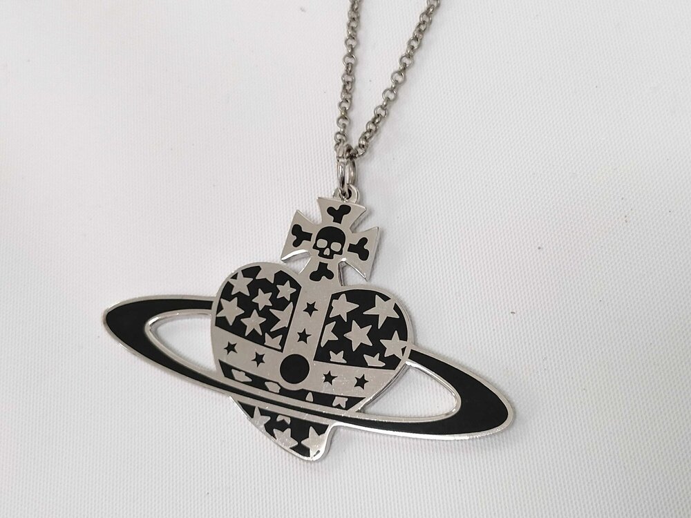 Vivienne Westwood 2D Flat Heart Star Orb Pendant Necklace in silver-tone metal a
